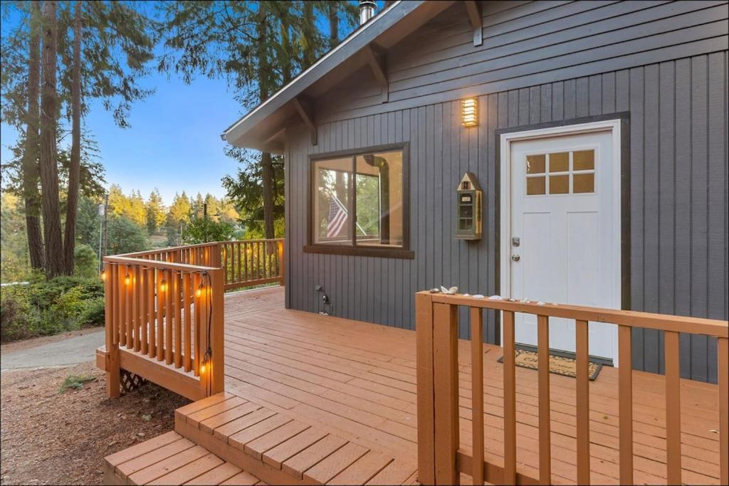 Lakebay Cottage Ngoại thất bức ảnh